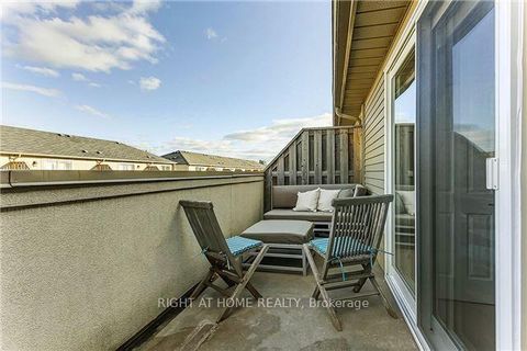 Photo 10 at 213 - 55 Halton Street, Bellwoods, Toronto