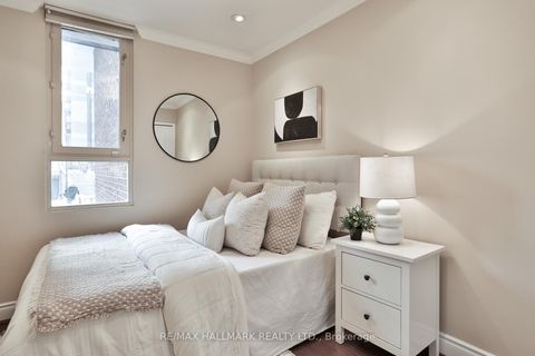 Photo 20 at A12 - 142 Pears Avenue, Annex, Toronto