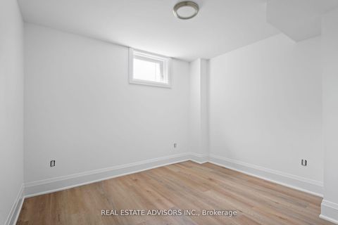 Photo 38 at 69 Fenwood Heights, Cliffcrest, Toronto