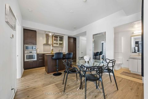 Photo 10 at 2302 - 14 York Street, Waterfront Communities C1, Toronto