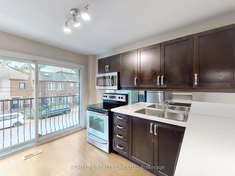 Photo 9 at 77 Tecumseth Street, Niagara, Toronto