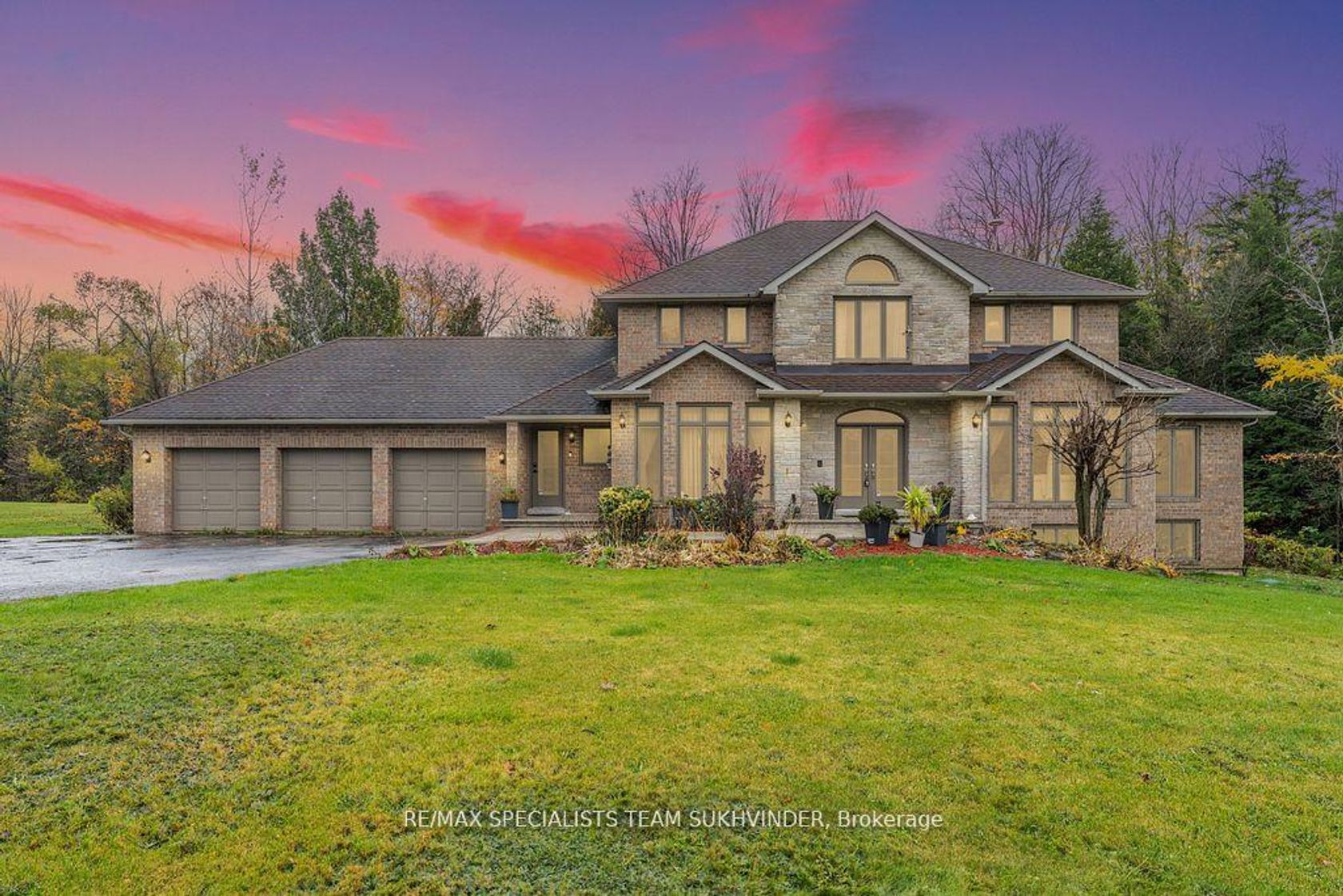 15 Country Lane Drive, Palgrave, Caledon 