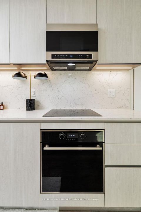 Photo 6 at 301 - 8 Cumberland Street, Annex, Toronto