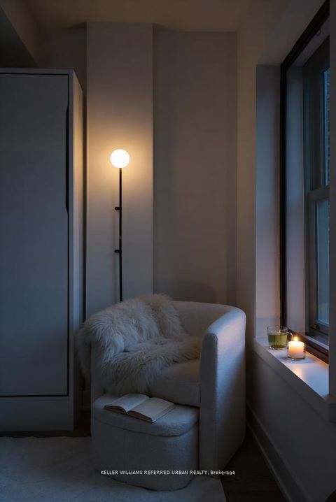 Photo 11 at 301 - 8 Cumberland Street, Annex, Toronto