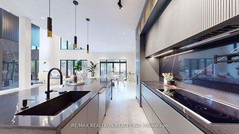 Photo 13 at 84 Murray Drive, Aurora Highlands, Aurora