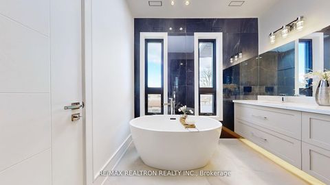 Photo 25 at 84 Murray Drive, Aurora Highlands, Aurora