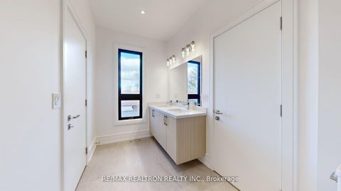 Photo 29 at 84 Murray Drive, Aurora Highlands, Aurora