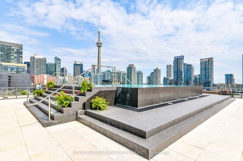 Photo 21 at 523 - 560 King Street W, Waterfront Communities C1, Toronto