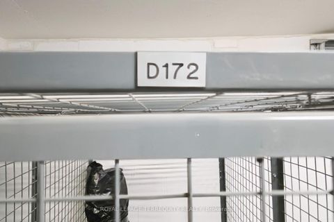 Photo 40 at 523 - 560 King Street W, Waterfront Communities C1, Toronto