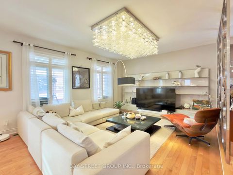 Photo 14 at 6 Welter Court, Devonsleigh, Richmond Hill