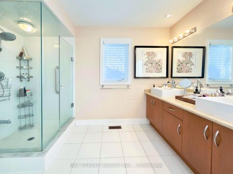 Photo 40 at 6 Welter Court, Devonsleigh, Richmond Hill