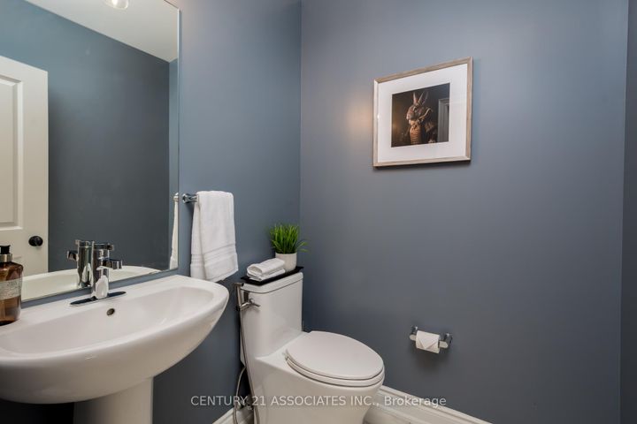 Photo 17 at 160 McWatters Street, Binbrook, Hamilton