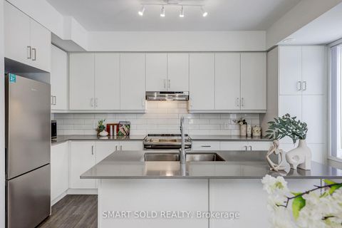 Photo 10 at 110 - 10 Almond Blossom Mews, Vaughan Corporate Centre, Vaughan