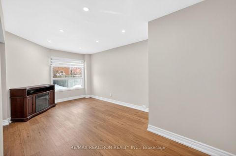 Photo 8 at 18 Littleborough Court, Highland Creek, Toronto