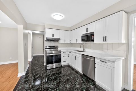 Photo 15 at 18 Littleborough Court, Highland Creek, Toronto