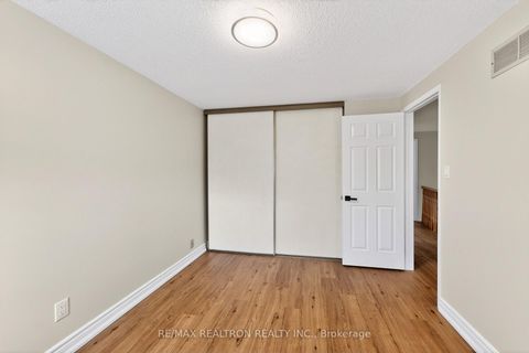 Photo 28 at 18 Littleborough Court, Highland Creek, Toronto