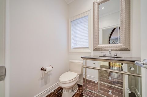 Photo 15 at 8 Sachet Drive, Oak Ridges Lake Wilcox, Richmond Hill