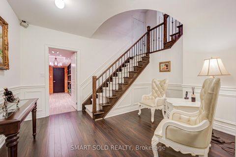 Photo 31 at 8 Sachet Drive, Oak Ridges Lake Wilcox, Richmond Hill