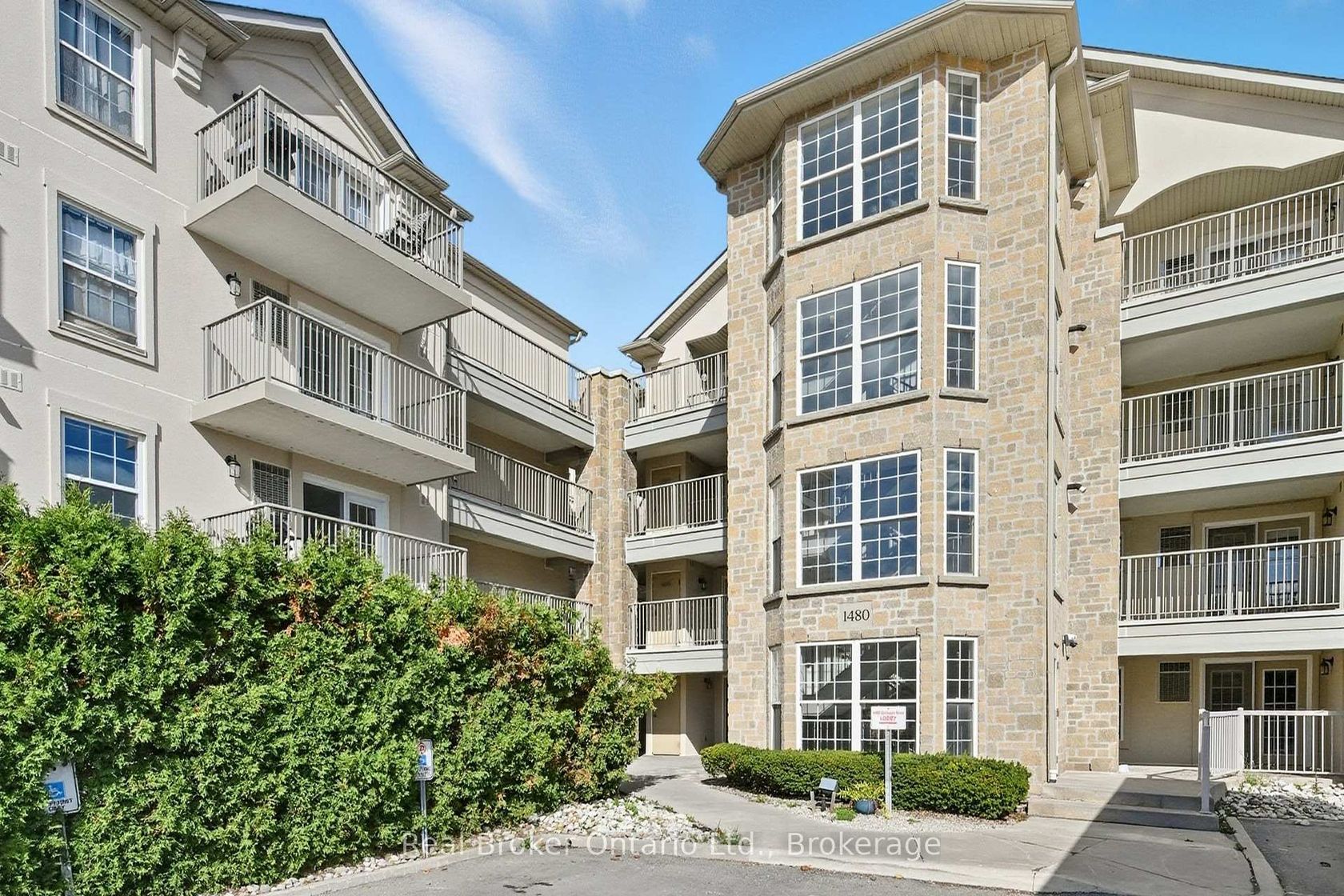 315 - 1480 Bishops Gate NW, GA Glen Abbey, Oakville 