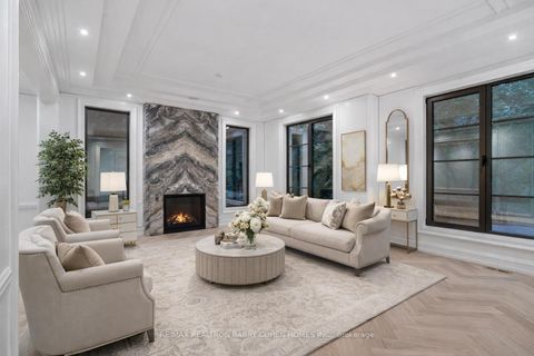 Photo 3 at 27 Penwood Crescent, Don Mills, Toronto