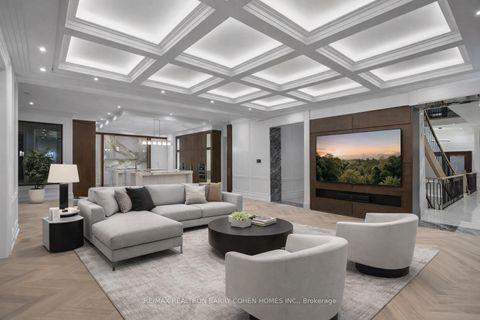 Photo 6 at 27 Penwood Crescent, Don Mills, Toronto