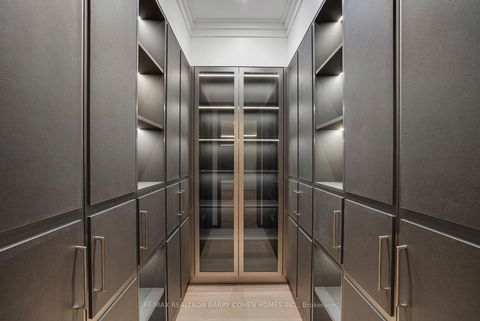 Photo 18 at 27 Penwood Crescent, Don Mills, Toronto