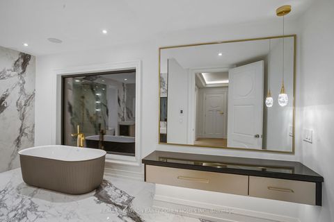 Photo 20 at 27 Penwood Crescent, Don Mills, Toronto