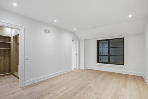 Photo 25 at 27 Penwood Crescent, Don Mills, Toronto