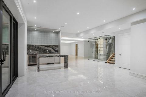 Photo 32 at 27 Penwood Crescent, Don Mills, Toronto