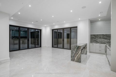 Photo 34 at 27 Penwood Crescent, Don Mills, Toronto