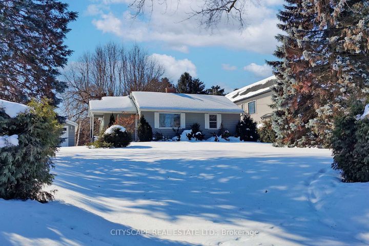 Photo 1 at 392 Fourth Line, WO West, Oakville