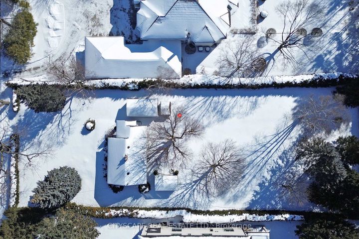 Photo 9 at 392 Fourth Line, WO West, Oakville