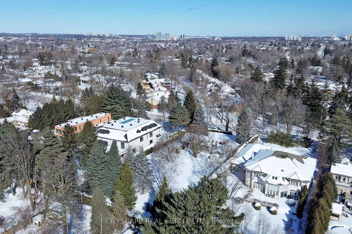 Photo 14 at 392 Fourth Line, WO West, Oakville