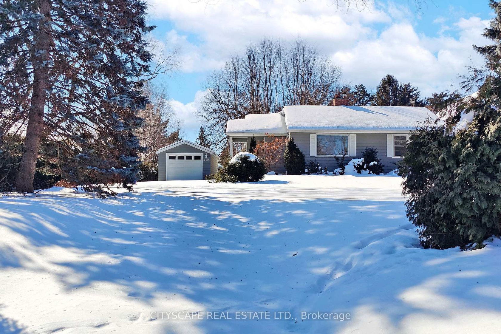 392 Fourth Line, WO West, Oakville 