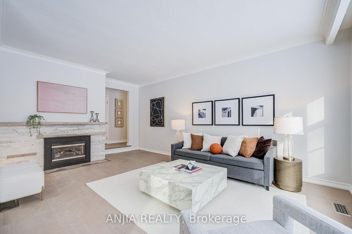 Photo 14 at 11 Drakefield Road, Bullock, Markham