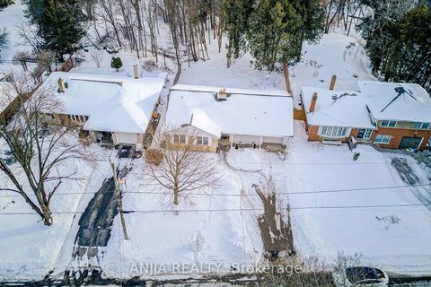 Photo 9 at 11 Drakefield Road, Bullock, Markham