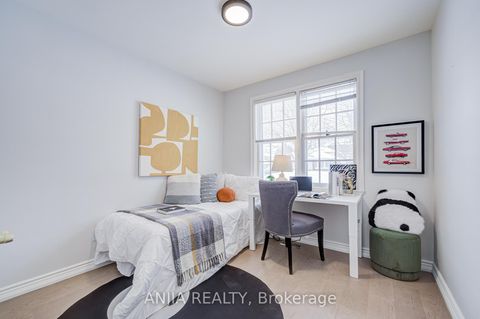 Photo 25 at 11 Drakefield Road, Bullock, Markham