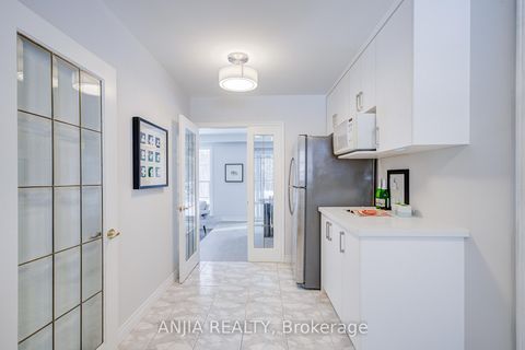 Photo 26 at 11 Drakefield Road, Bullock, Markham