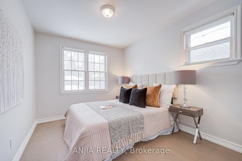 Photo 28 at 11 Drakefield Road, Bullock, Markham