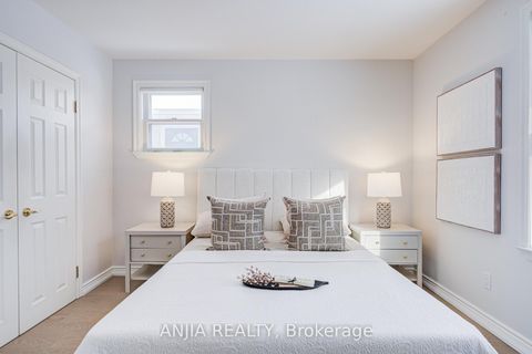 Photo 31 at 11 Drakefield Road, Bullock, Markham