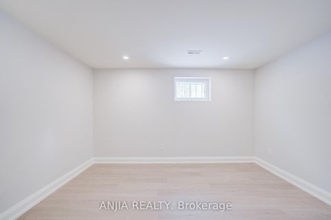 Photo 40 at 11 Drakefield Road, Bullock, Markham