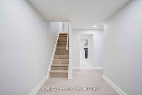 Photo 42 at 11 Drakefield Road, Bullock, Markham