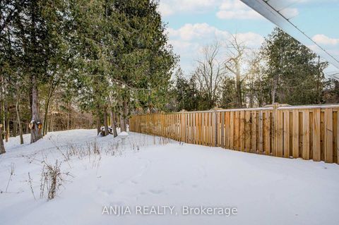 Photo 43 at 11 Drakefield Road, Bullock, Markham