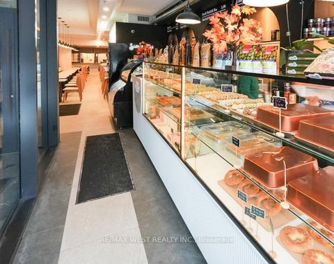 Photo 2 at 501 Bloor Street W, University, Toronto