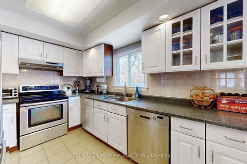 Photo 8 at 16 Willis Drive, Aurora Highlands, Aurora