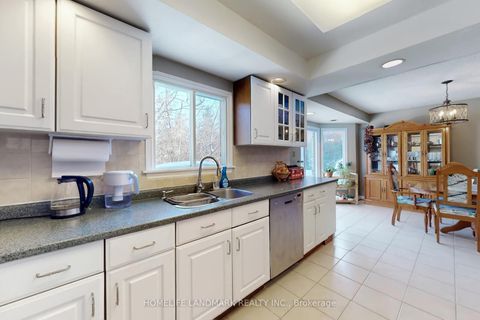 Photo 11 at 16 Willis Drive, Aurora Highlands, Aurora