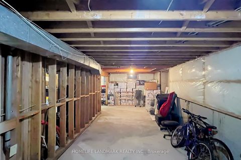 Photo 31 at 16 Willis Drive, Aurora Highlands, Aurora