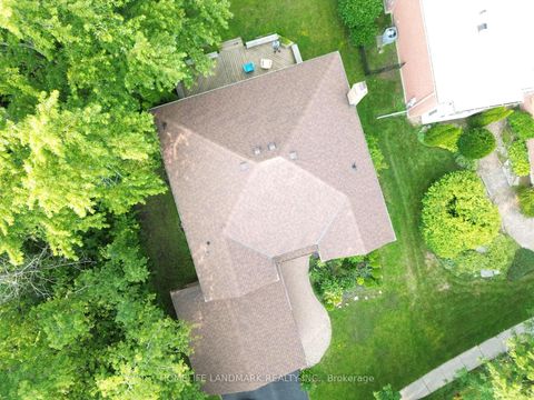 Photo 41 at 16 Willis Drive, Aurora Highlands, Aurora