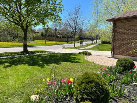 Photo 45 at 16 Willis Drive, Aurora Highlands, Aurora