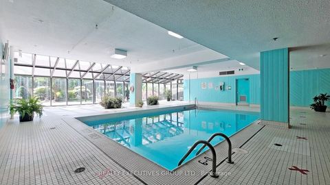 Photo 21 at 905 - 8111 Yonge Street, Royal Orchard, Markham